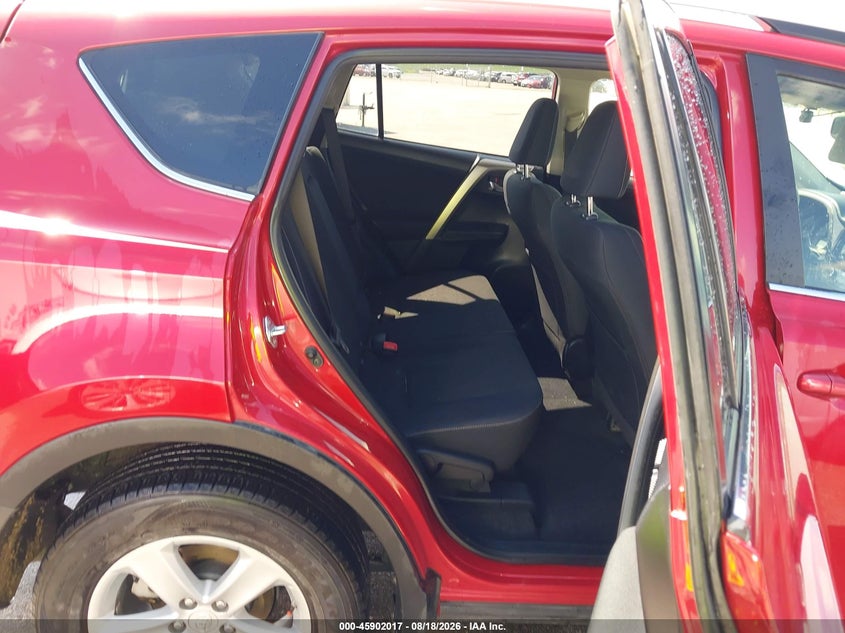2014 TOYOTA RAV4 auction photo 8