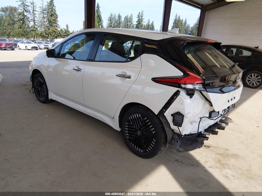 2025 NISSAN LEAF auction photo 3