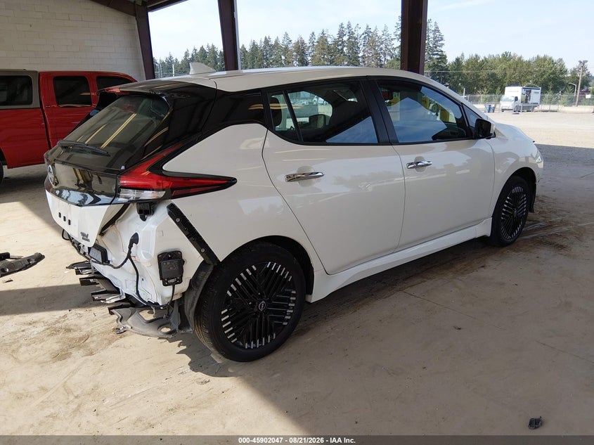 2025 NISSAN LEAF auction photo 4