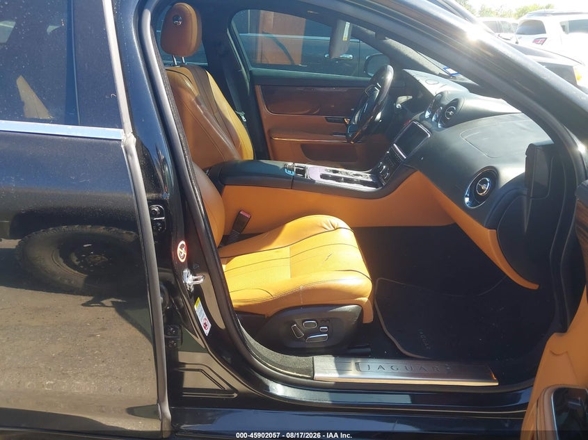 2012 JAGUAR XJ auction photo 5