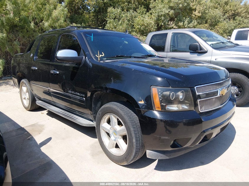 2013 CHEVROLET AVALANCHE — zdjęcie z aukcji