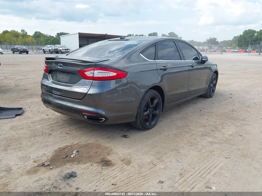 2016 FORD FUSION auction photo 4