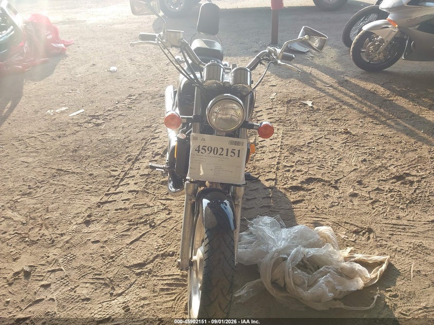 HONDA VF750 2002