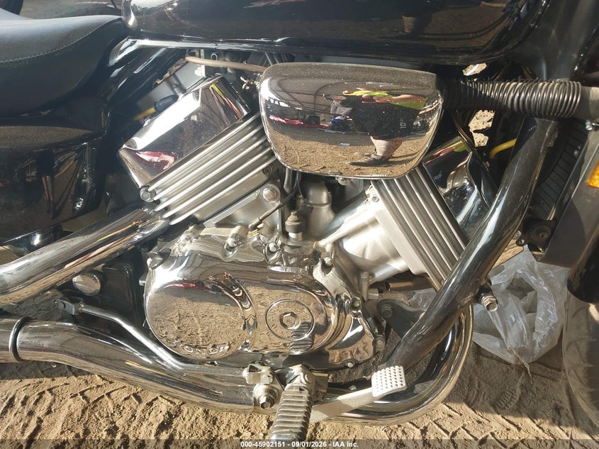HONDA VF750 2002
