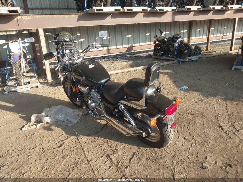 2002 HONDA VF750 auction photo 3