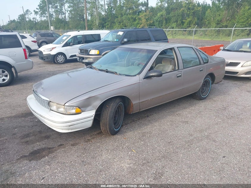 1996 CHEVROLET CAPRICE / IMPALA auction photo 2