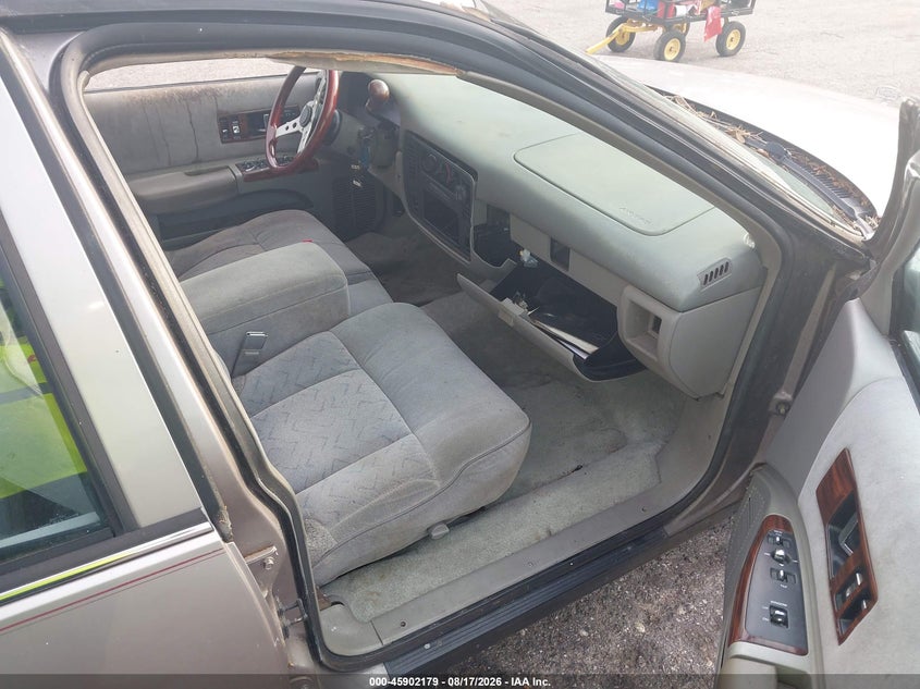 1996 CHEVROLET CAPRICE / IMPALA auction photo 5