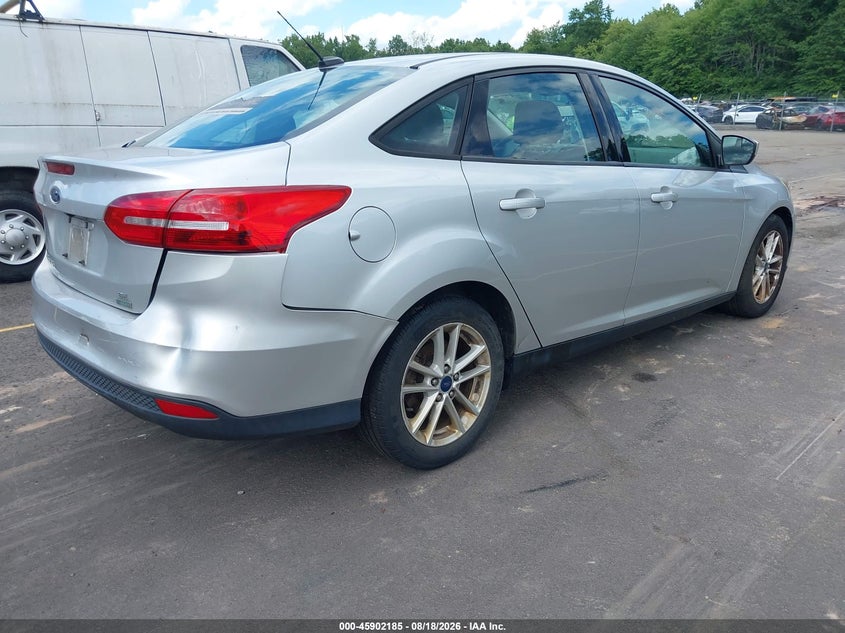 2018 FORD FOCUS auction photo 4
