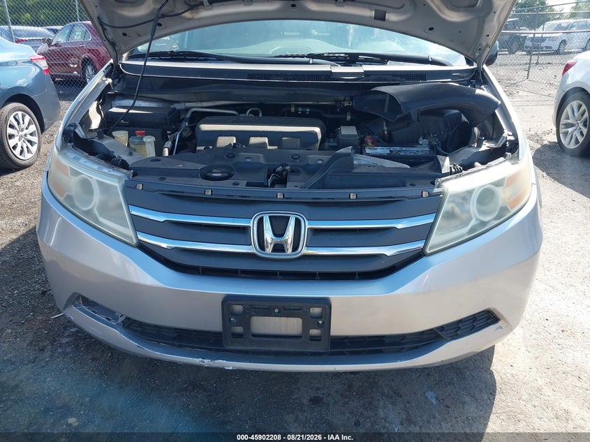 2013 HONDA ODYSSEY auction photo 6
