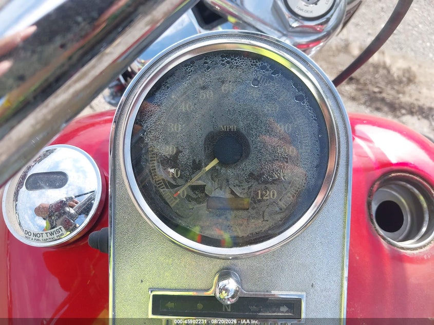 HARLEY-DAVIDSON FLHPI 2003