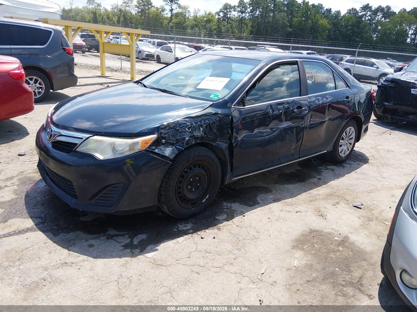 2014 Toyota Camry, Left Side, IAAI, VIN 4T1BF1FK5EU406969 — photo 2