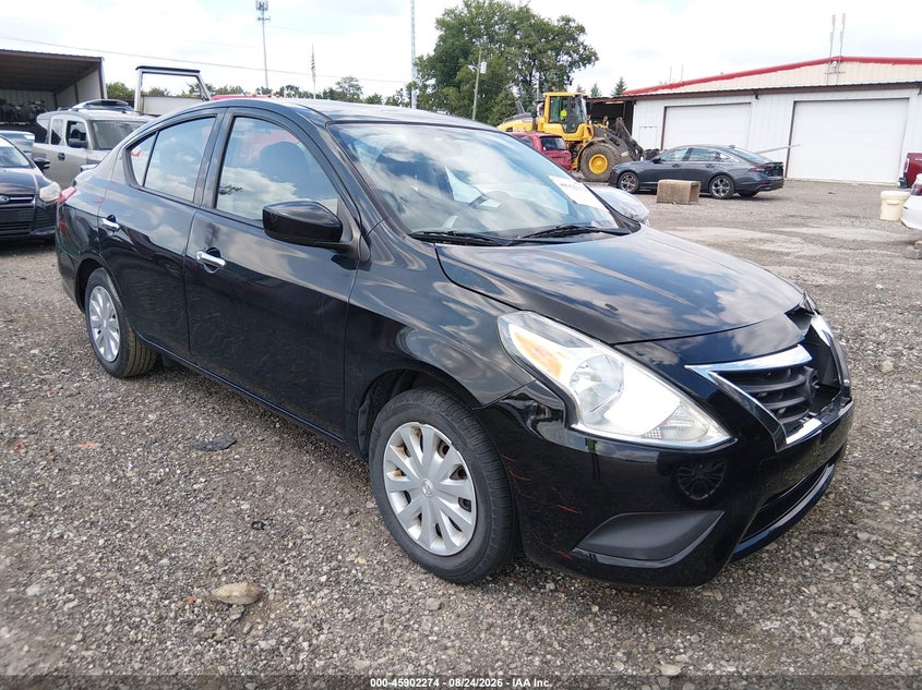 2018 NISSAN VERSA auction photo 1