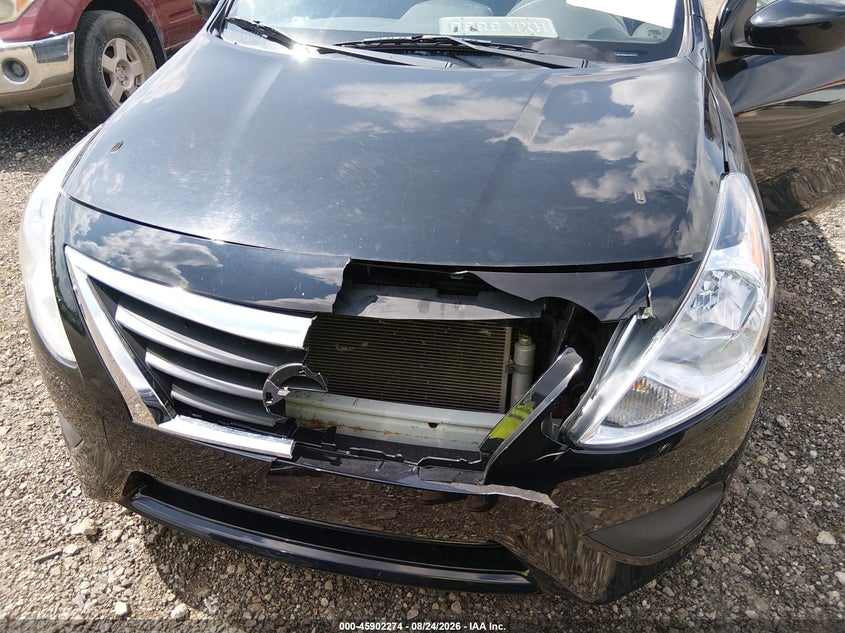 2018 NISSAN VERSA auction photo 6