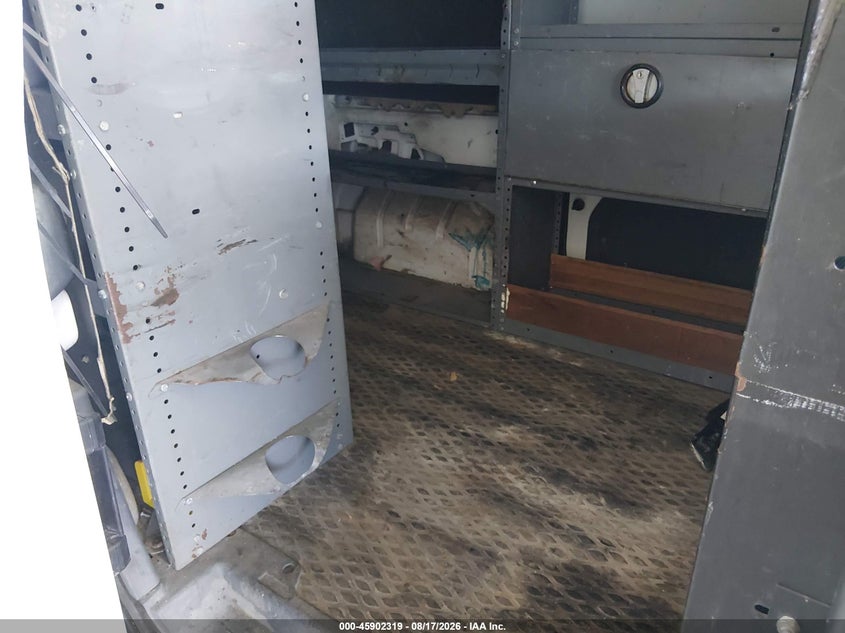 2011 FORD TRANSIT CONNECT auction photo 8