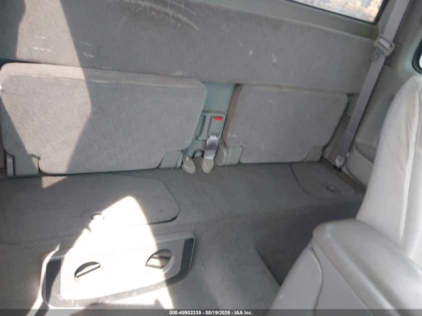 2001 TOYOTA TACOMA auction photo 8