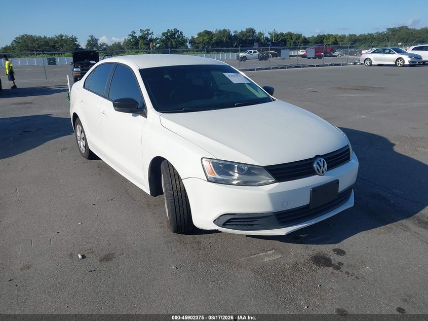 2013 VOLKSWAGEN JETTA auction photo 1