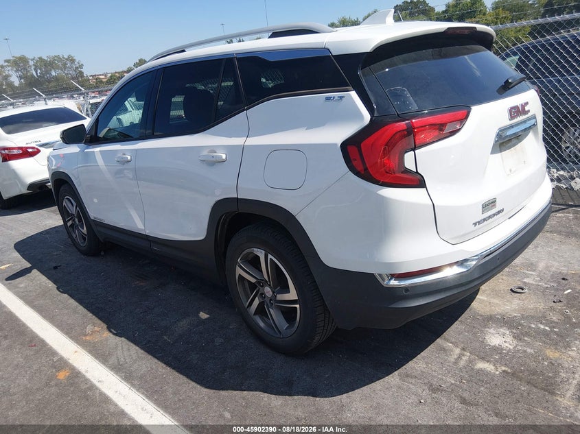 2018 GMC TERRAIN auction photo 3