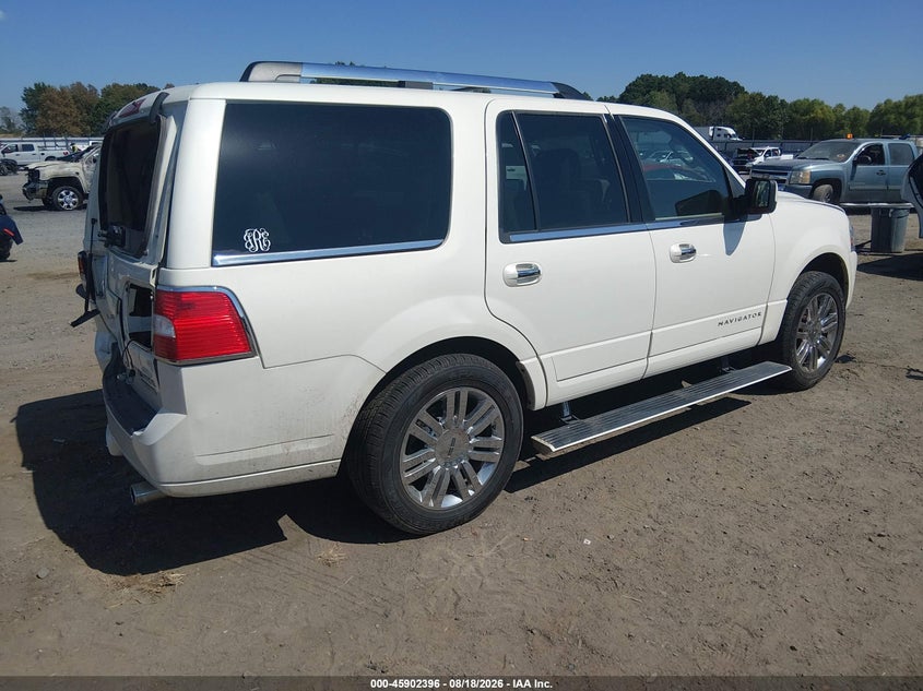 2008 LINCOLN NAVIGATOR auction photo 4