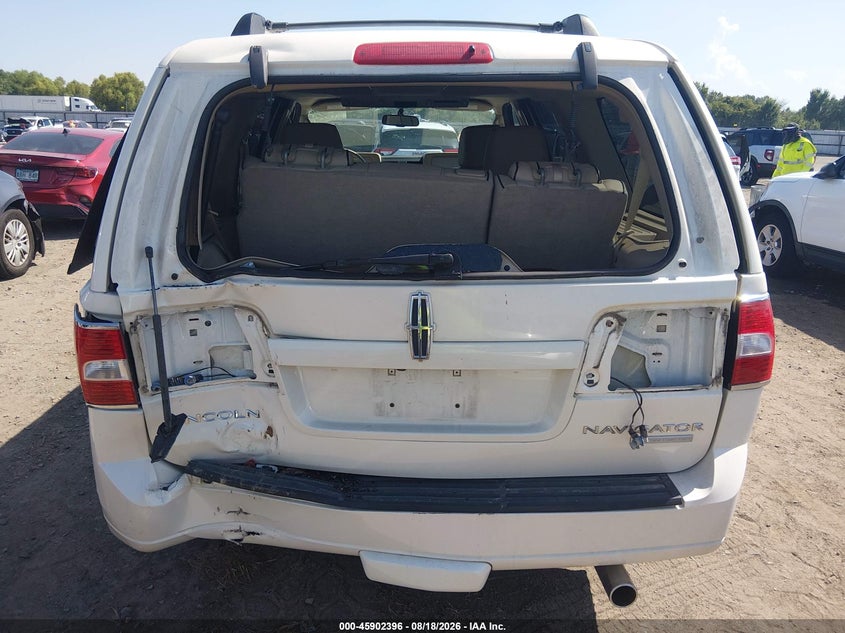 2008 LINCOLN NAVIGATOR auction photo 6