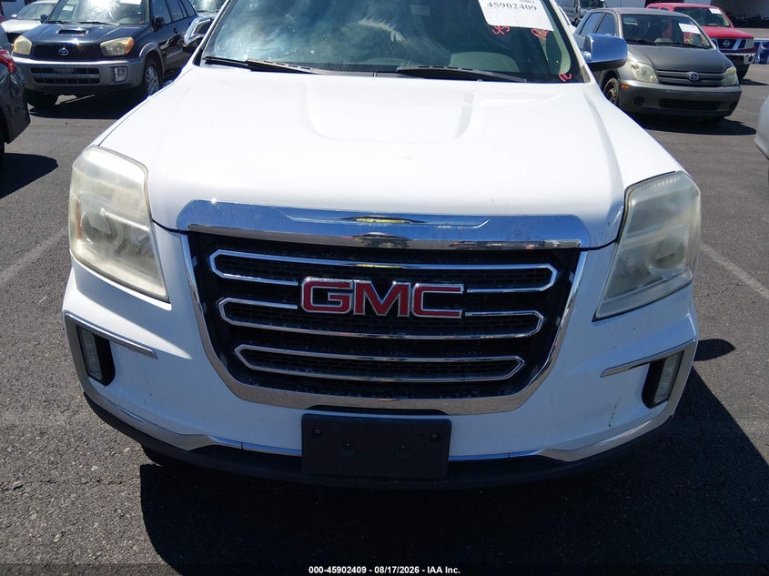 2017 GMC TERRAIN auction photo 6