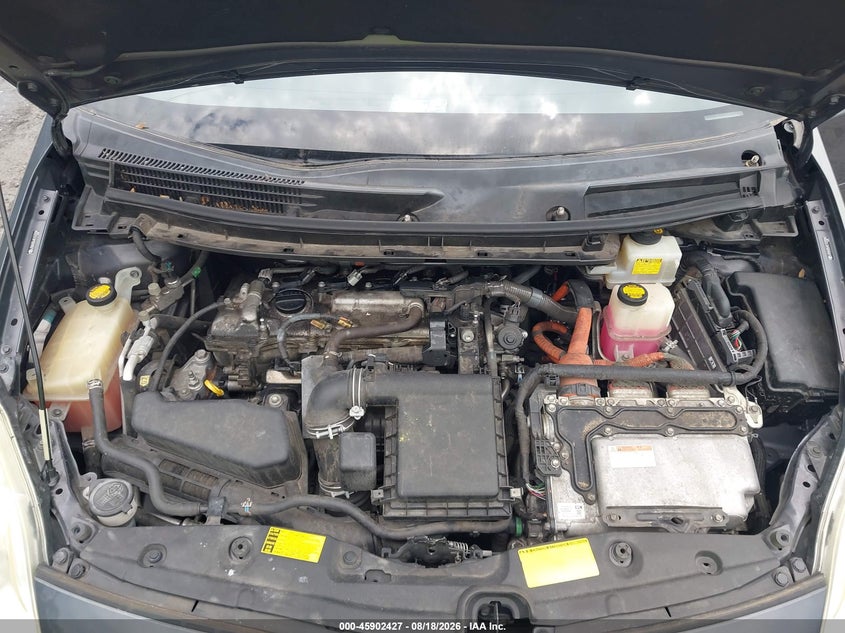2012 TOYOTA PRIUS HATCHBACK 1.8L I-4 DOHC, VVT, 98HP