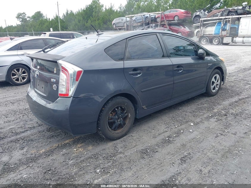 2012 TOYOTA PRIUS auction photo 4