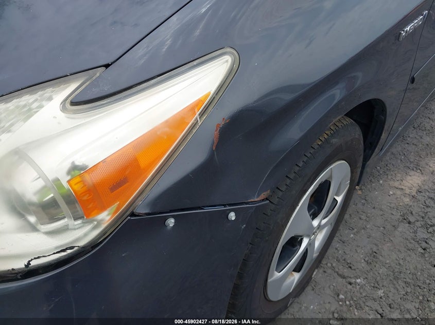 2012 TOYOTA PRIUS auction photo 6