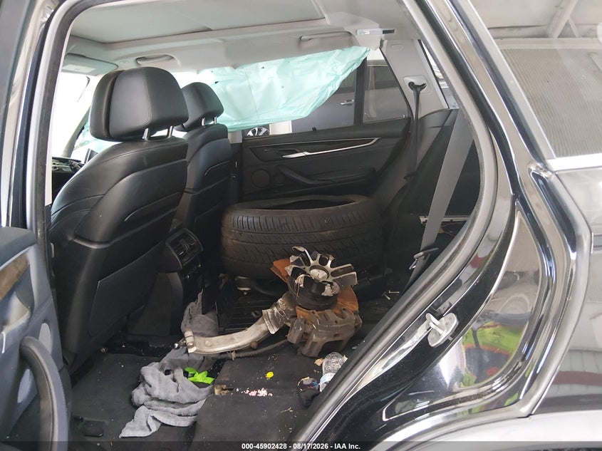 BMW X5 2015 VIN 5UXKR6C52F0J77598