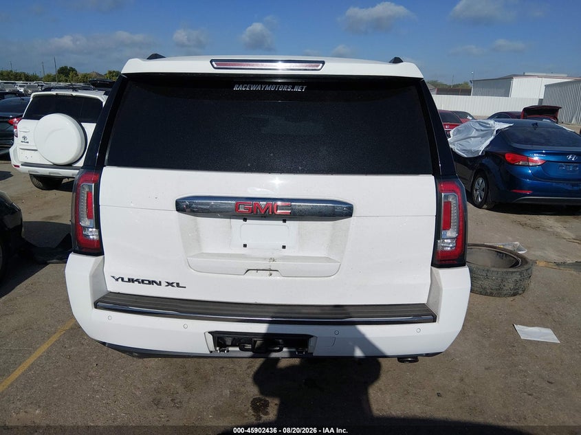 GMC YUKON XL - zdjęcie 16