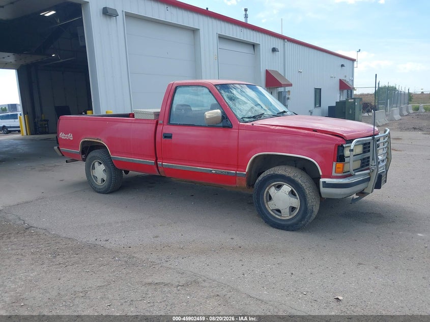 1992 CHEVROLET GMT-400 auction photo 1