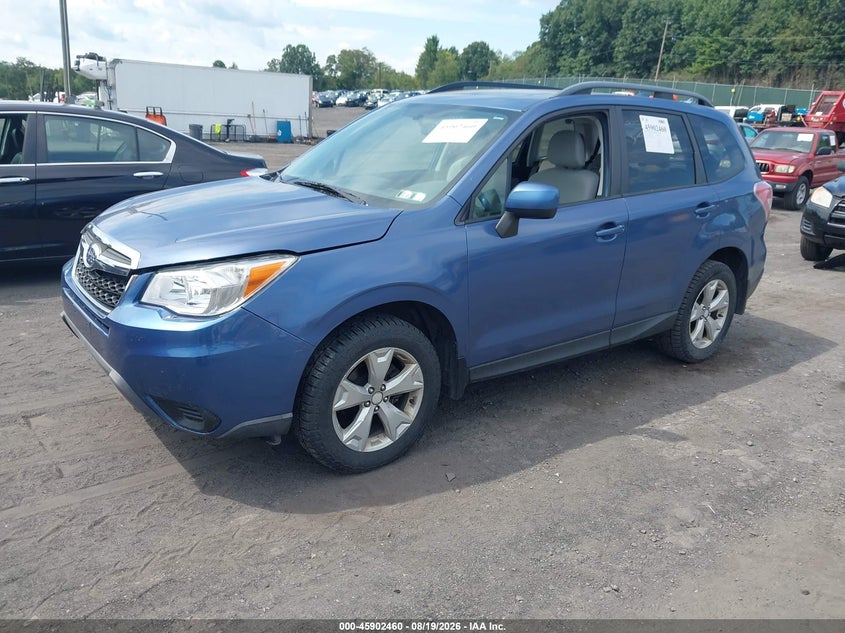 2016 SUBARU FORESTER auction photo 2