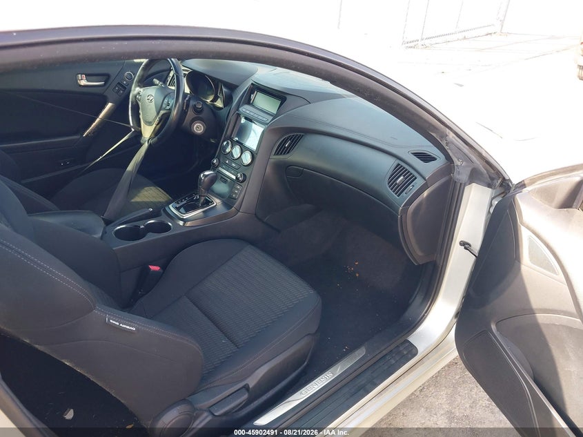 2013 HYUNDAI GENESIS auction photo 5
