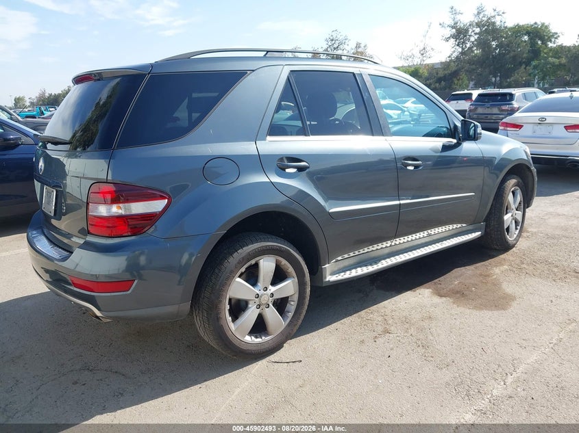 2011 MERCEDES-BENZ ML 350 — zdjęcie 4