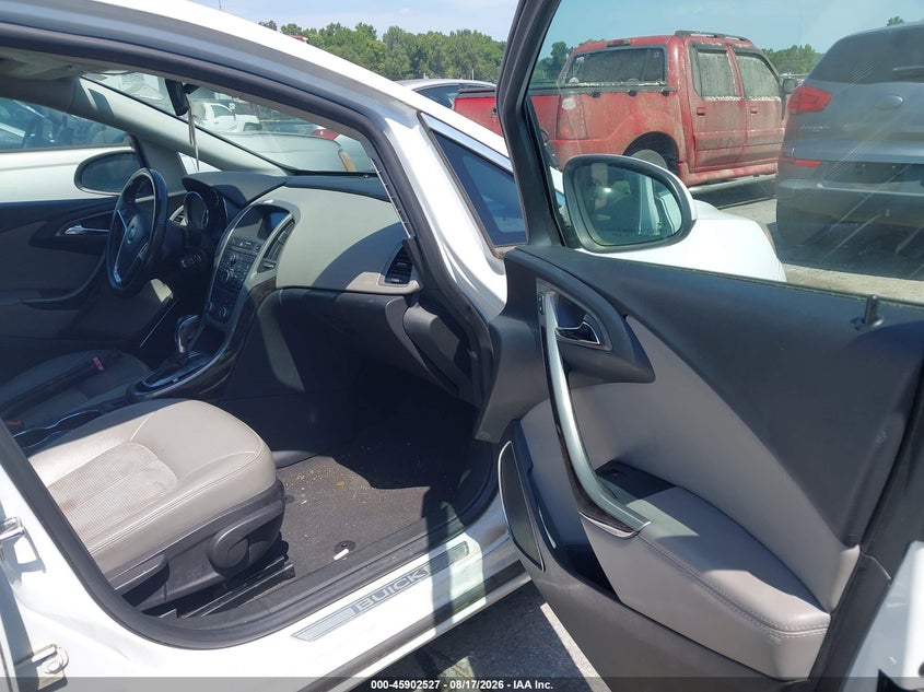 2017 BUICK VERANO auction photo 5