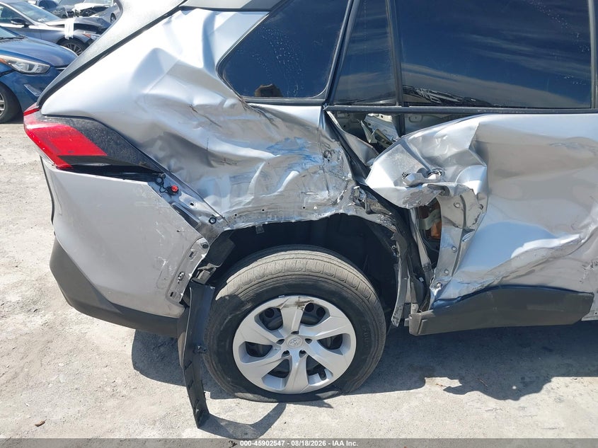 2024 TOYOTA RAV4 auction photo 6