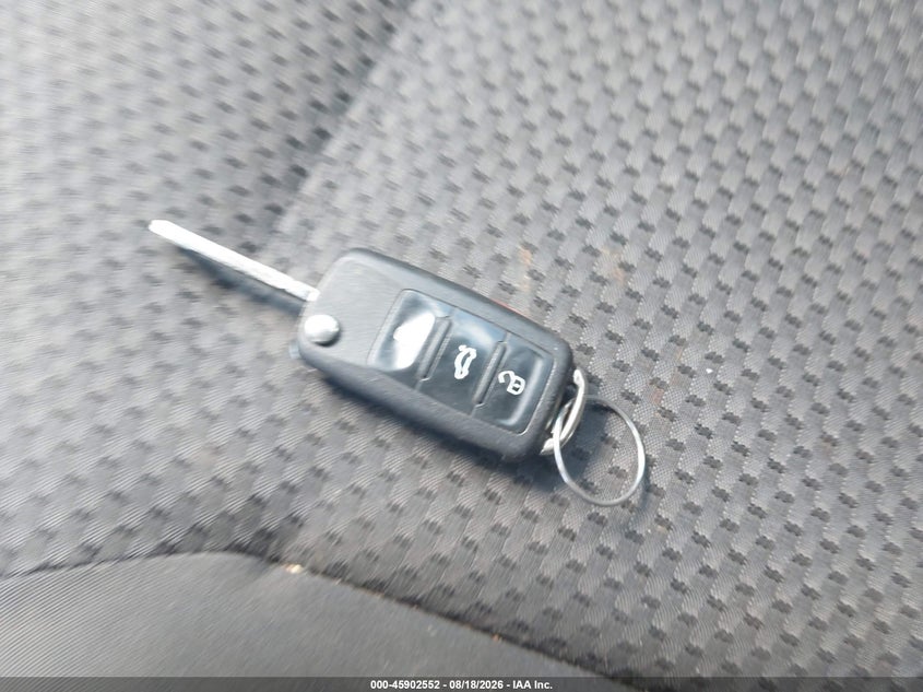 VOLKSWAGEN JETTA 2011 VIN 3VW2K7AJ2BM118549