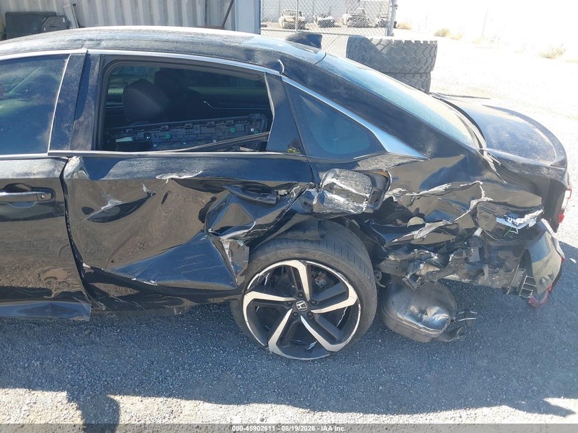 2019 HONDA ACCORD auction photo 6