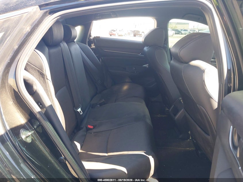 2019 HONDA ACCORD auction photo 8