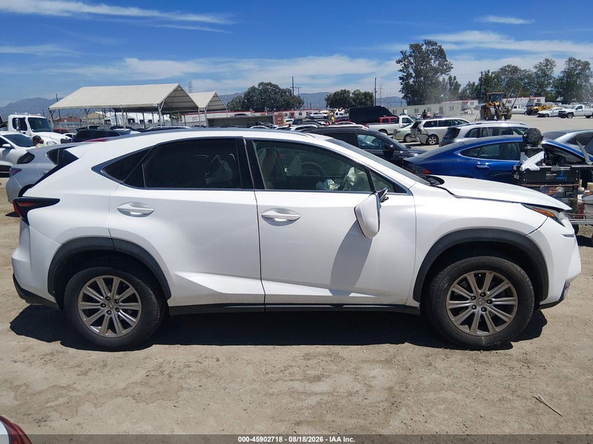 LEXUS NX 200T - zdjęcie 13
