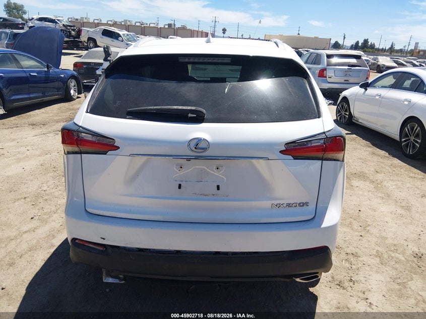 LEXUS NX 200T - zdjęcie 16