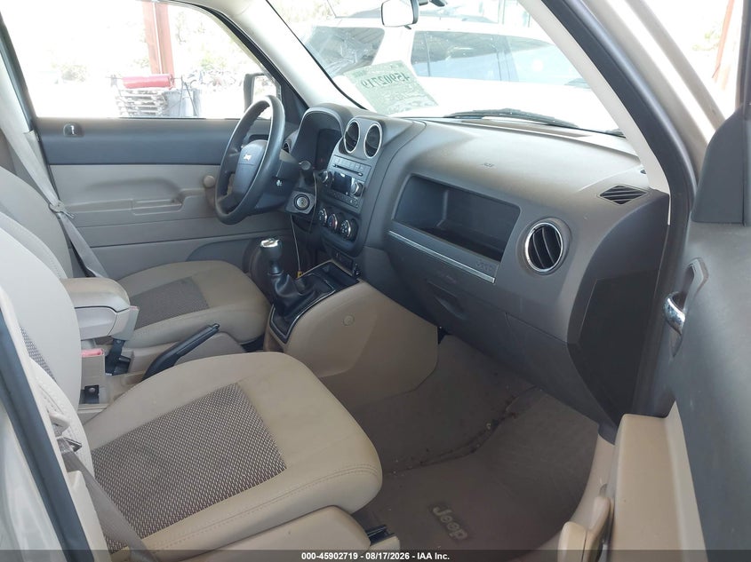2010 JEEP PATRIOT auction photo 5