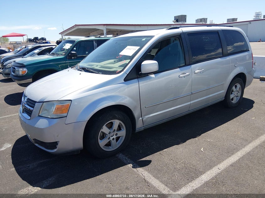 2010 DODGE GRAND CARAVAN auction photo 2