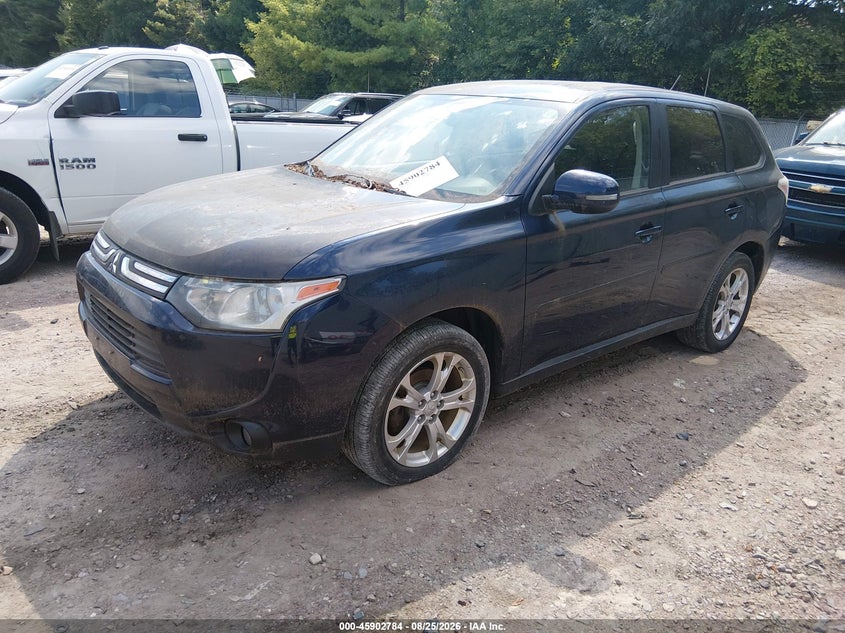 2014 MITSUBISHI OUTLANDER auction photo 2