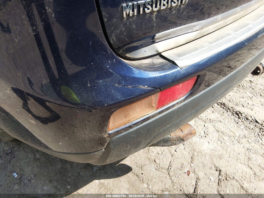 2014 MITSUBISHI OUTLANDER auction photo 6