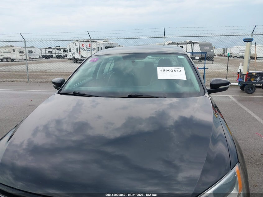 2014 VOLKSWAGEN JETTA auction photo 6