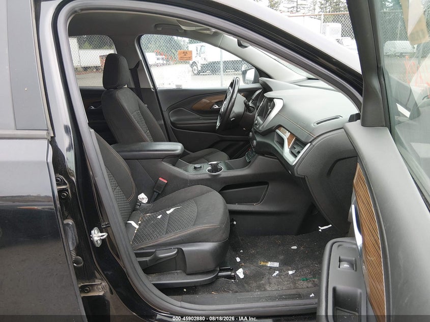 2018 GMC TERRAIN auction photo 5