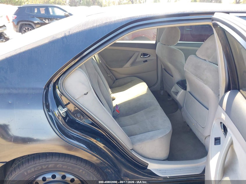 2009 TOYOTA CAMRY auction photo 8