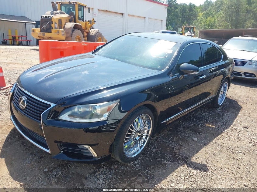 2013 LEXUS LS 460 auction photo 2