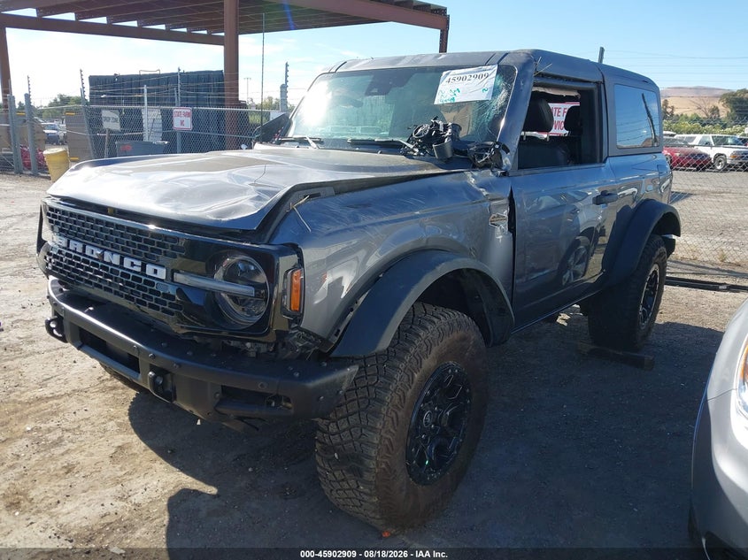2023 FORD BRONCO auction photo 2