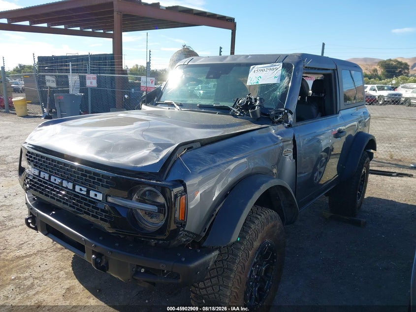 2023 FORD BRONCO auction photo 6
